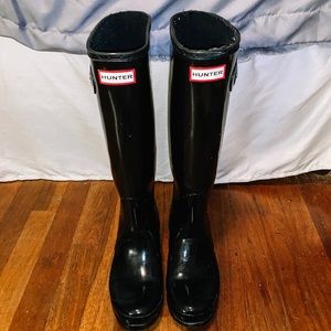 Hunter Tall Black Gloss Boots